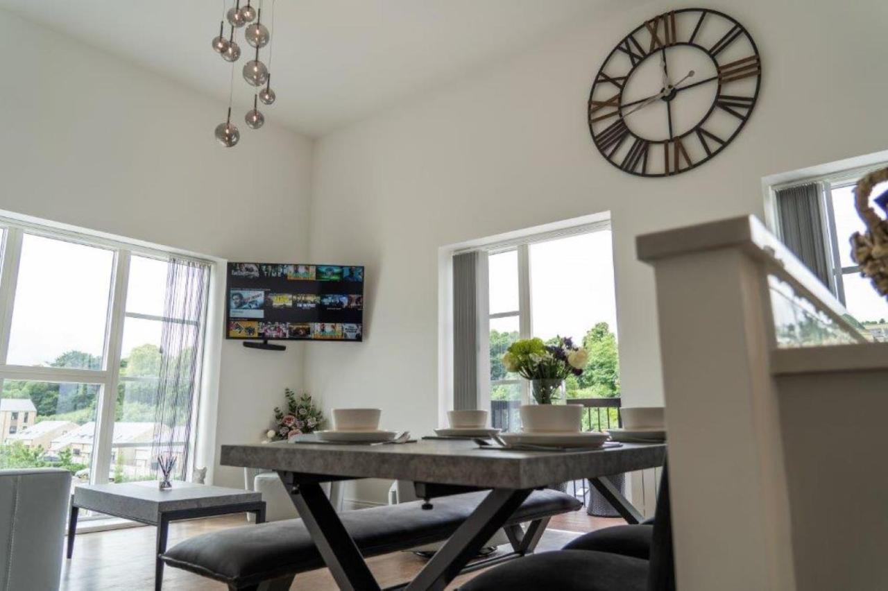 The Sidings, Luxury Penthouse, Haworthアパートメント エクステリア 写真